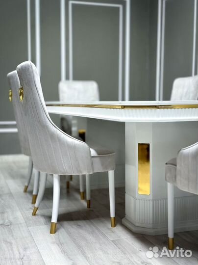 Кухонный стол. Доставка по всей России