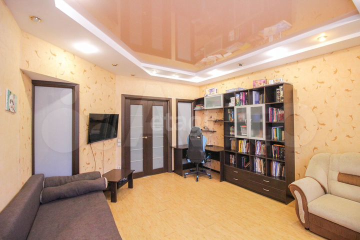 2-к. квартира, 58 м², 2/9 эт.