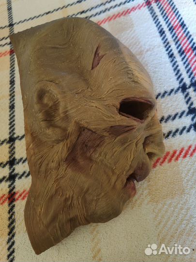 Маска зомби реалистичная