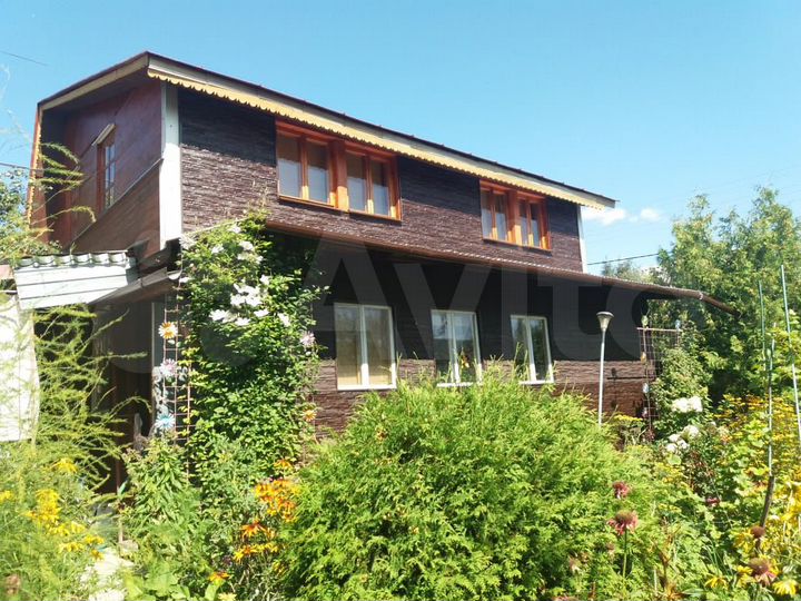 Дом 100 м² на участке 6 сот.