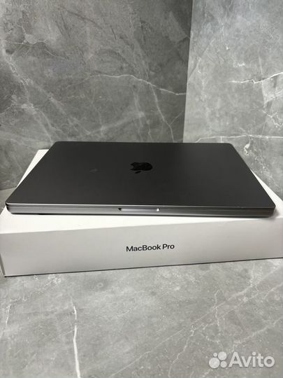Apple MacBook Pro 16 m1 2021