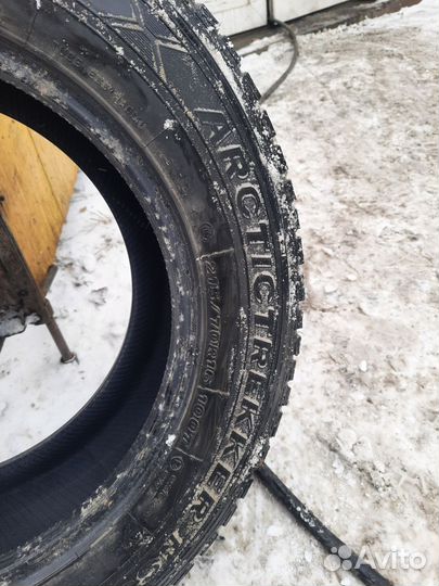 Maxxis ArcticTrekker NS3 215/70 R16 100T