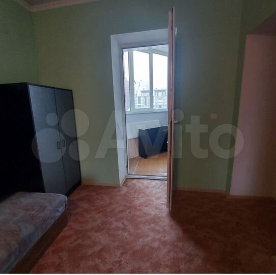 Комната 18 м² в 4-к., 6/10 эт.