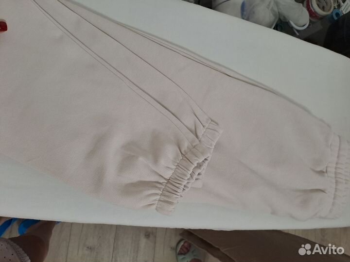 Спортивные штаны женские 42