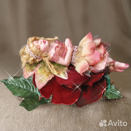 Коллекционная кукла из смолы