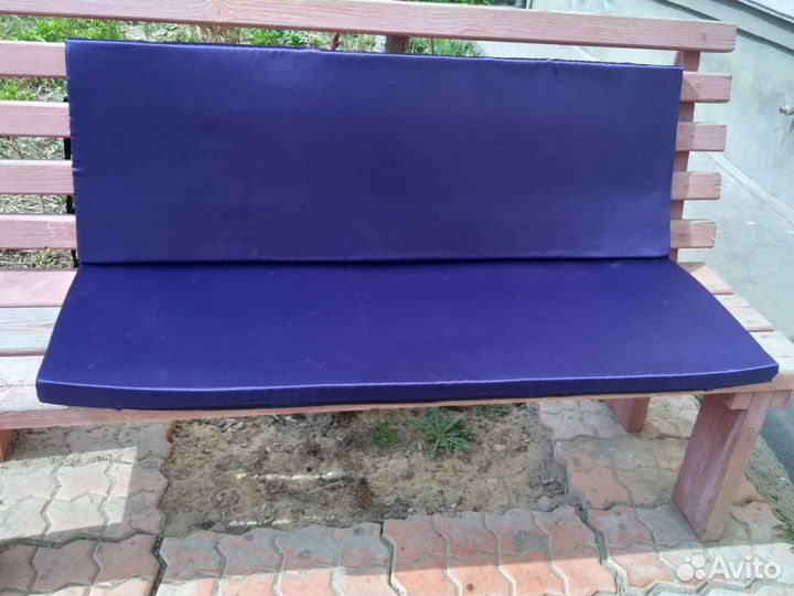 Мягкие сидушки на садовые диваны