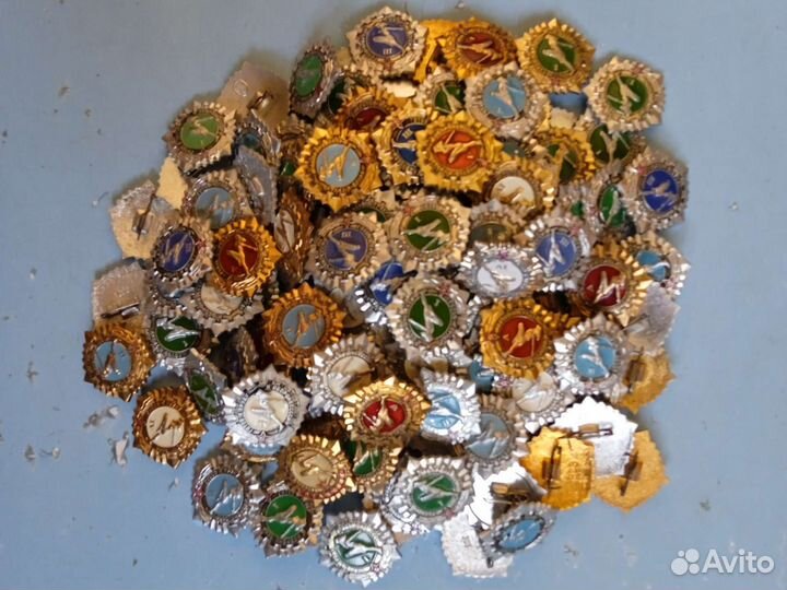 Значки оптом