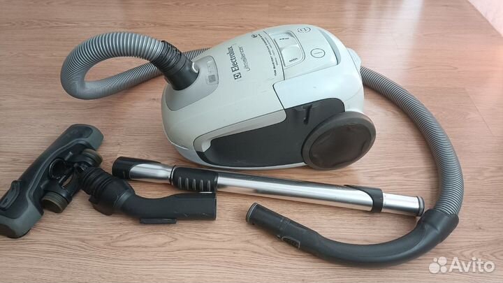 Пылесос Electrolux UltraSilencer