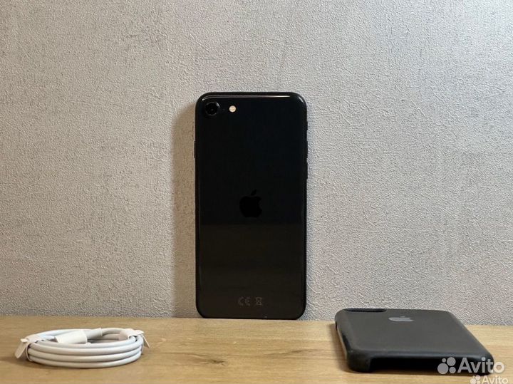 iPhone SE (2020), 64 ГБ