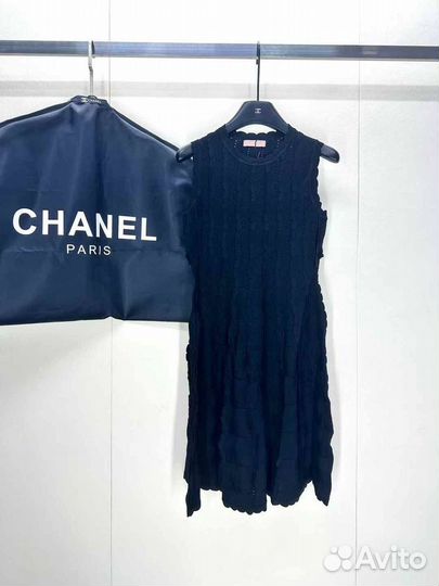 Платье женское alaia