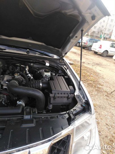 Nissan Pathfinder 2.5 МТ, 2012, 130 000 км