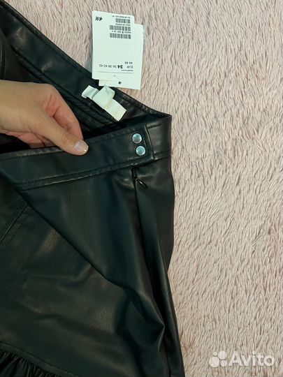 Юбка трапеция кожаная H&M новая