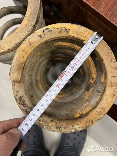 Пружины задние defender