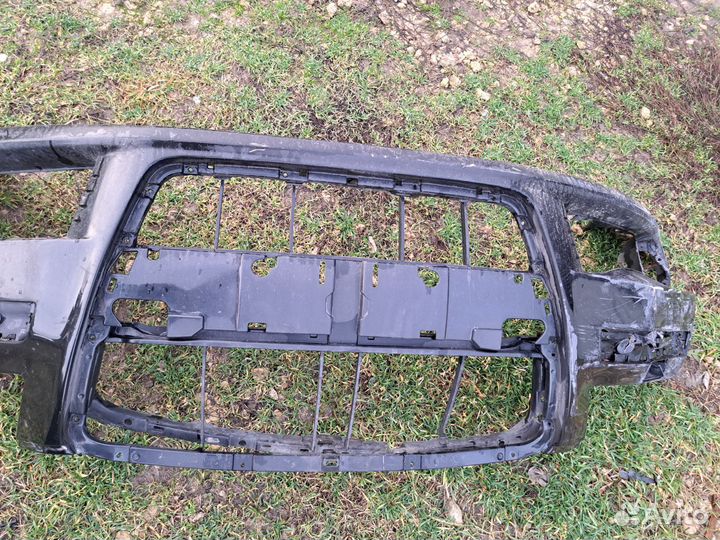 Бампер передний Audi A8 D3