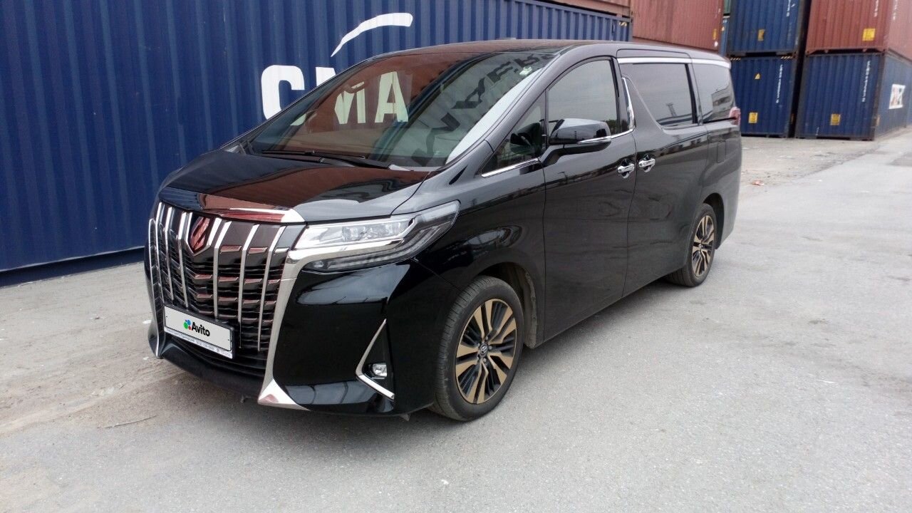 Toyota Alphard: фото владельца