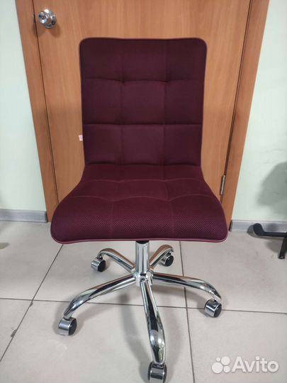 Офисное кресло Zero Red