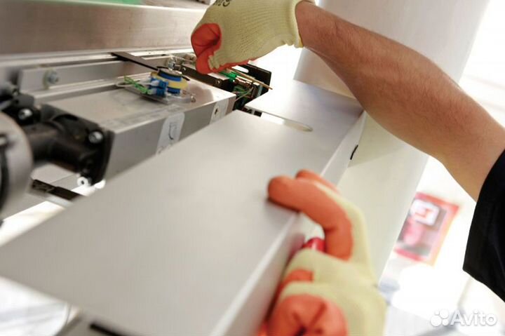 Ремонт автоматических раздвижных дверей