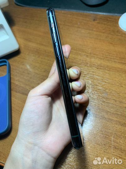iPhone 11 Pro, 64 ГБ