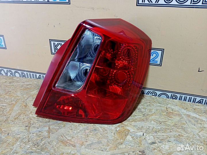Фонарь правый Chevrolet Lacetti (04-13г) седан