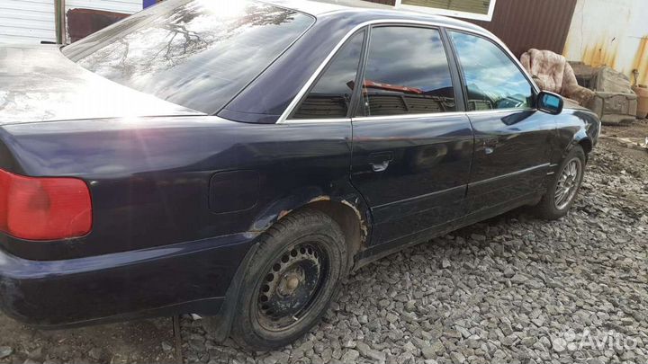 Ауди А6 в разборе