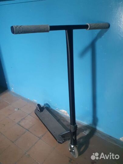 Самокат трюковой