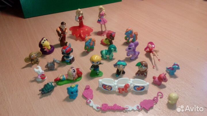 Киндер-сюрприз игрушки разные