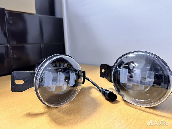 Фара противотуманные светодиодные птф led bmw бмв