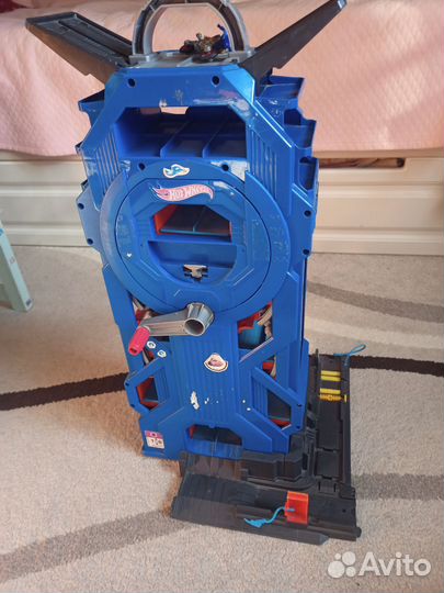 Гараж игровой Hot Wheels