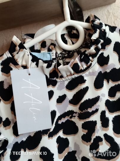 Блузка женская новая размер 40