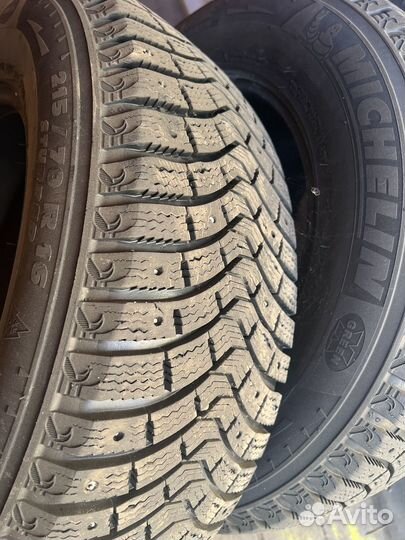 Michelin Latitude X-Ice North 215/70 R16