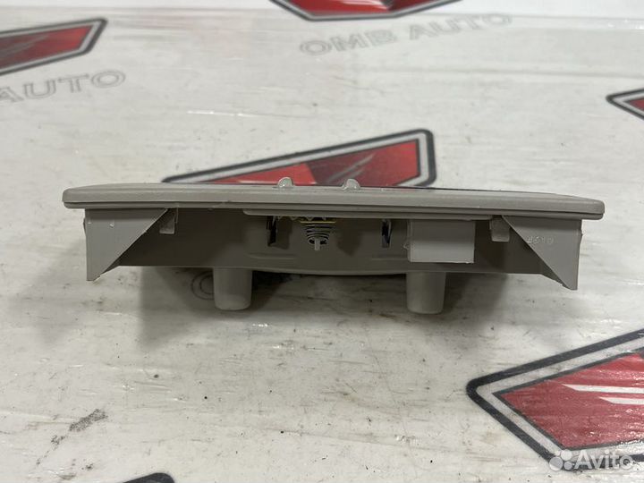 Плафон салонный Шкода Октавия А5