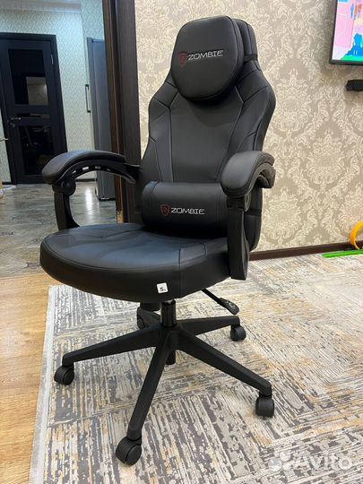 Компьютерное игровое кресло