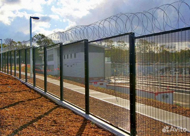 Забор из 3D сетки 40 метров