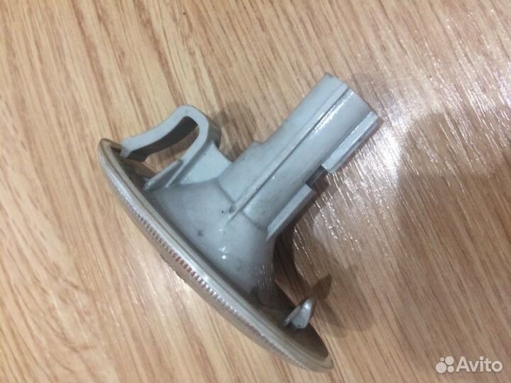 Поворотник в крыле передний Subaru Forester SH5