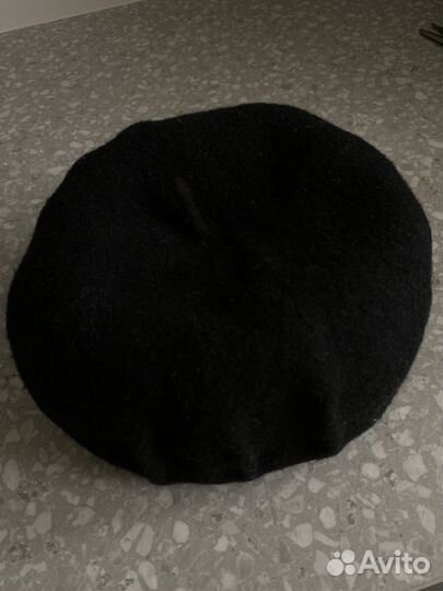 Берет sisley 56р