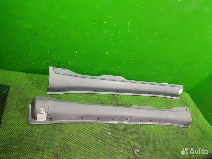 Порог правый левый Toyota Rav4 00-06