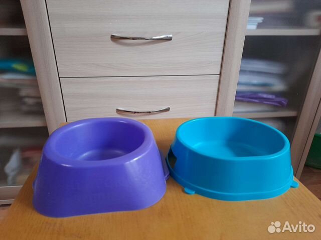 Две миски для питомца