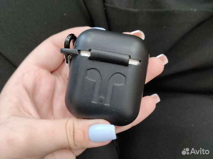 Беспроводные наушники airpods