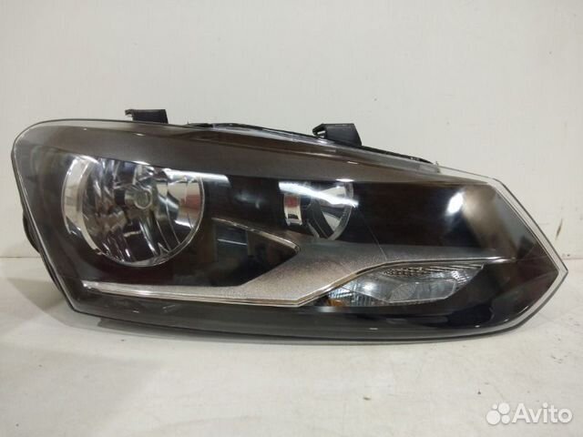 Фара правая Volkswagen Polo 5 2015-2019