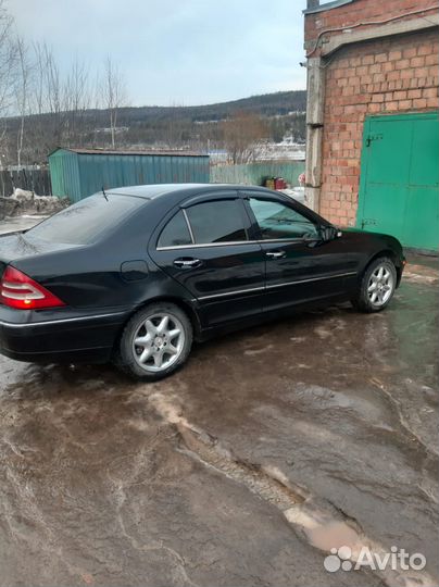 Mercedes-Benz C-класс 2.6 AT, 2002, 280 000 км