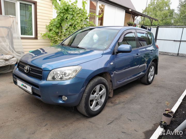 Toyota RAV4, 2008