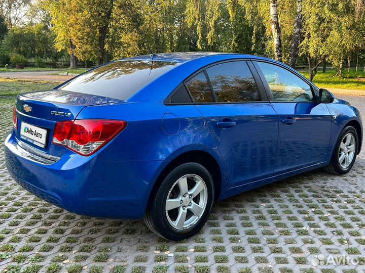 Chevrolet Cruze 1.6 МТ, 2011, 195 000 км