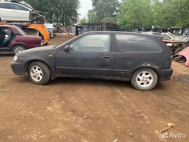 В разбор Nissan Almera N15 купе