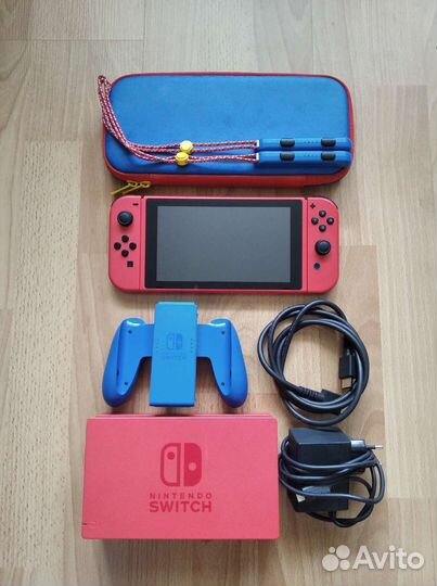 Nintendo Switch V2 Прошитая Mario Edition