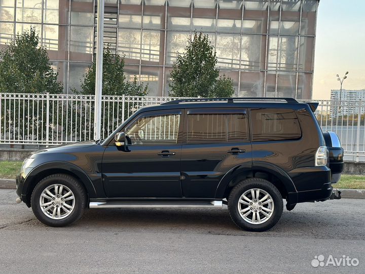 Mitsubishi Pajero 3.2 AT, 2012, 470 617 км