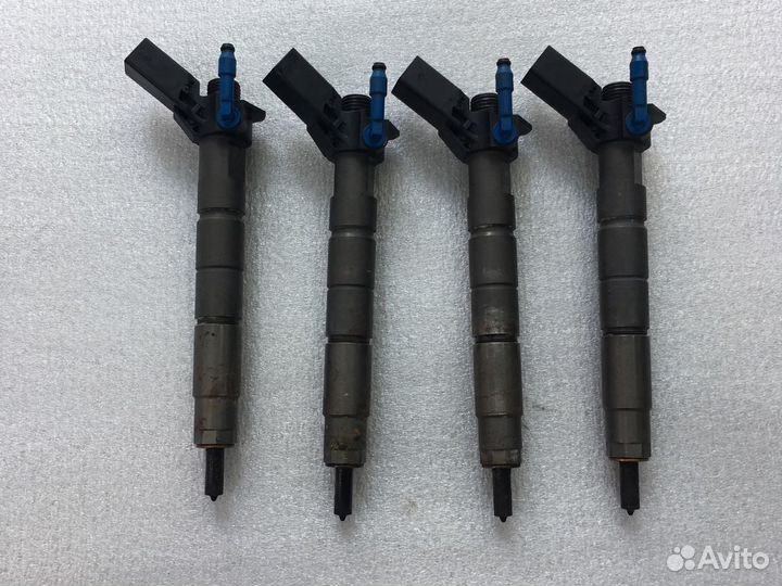 Форсунки A6540700187 Mercedes W213 2.0cdi