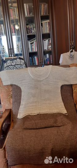 Джемпер женский с короткими рукавами новый 50 р