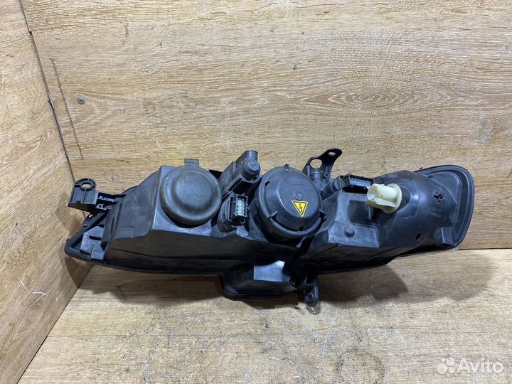 Фара передняя правая Opel Vectra B рест 142043