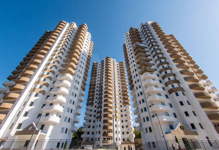 3-к. квартира, 65 м², 3/20 эт.