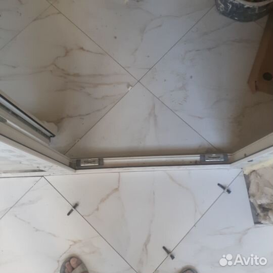 Плиточник укладка плитки